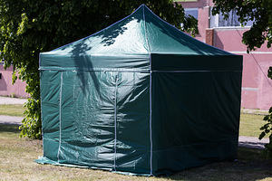 Pop Up mobiilne kokkupandav telk katusega 2.92x2.92 m (5 foto / 10)