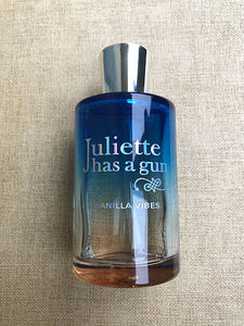 Vanilla Vibes Juliette Has A Gun EDP (1 foto / 3)