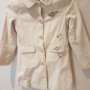 Продам детское пальто BOGI 128 см