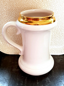Õllekruus Tšehhist porcelain (6 foto / 6)