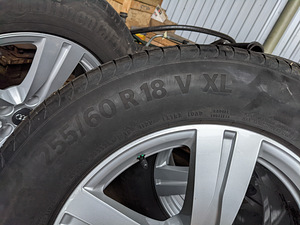 Audi Q7 veljed R18/255/60 5x112 +CONTINENTAL PREMIUM CONTACT (5 foto / 8)