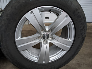 Audi Q7 veljed R18/255/60 5x112 +CONTINENTAL PREMIUM CONTACT (6 foto / 8)