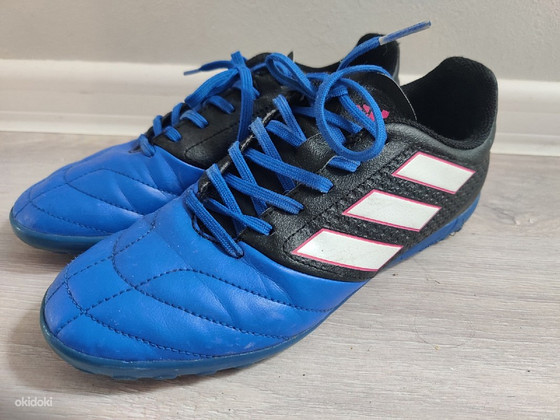Бутсы Adidas 38