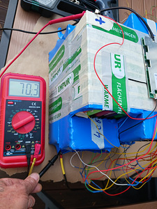 Elektrisõidukite akude müük (6 foto / 6)