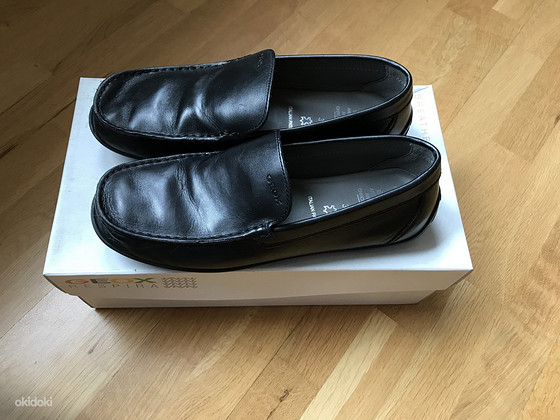 Продам новые кожаные мокасины GEOX, разм. 37