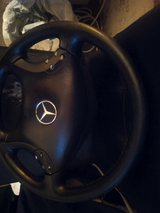 Кожаный руль mercedes (5 фото из 5)