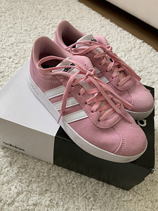 Adidase tennised (1 foto / 1)