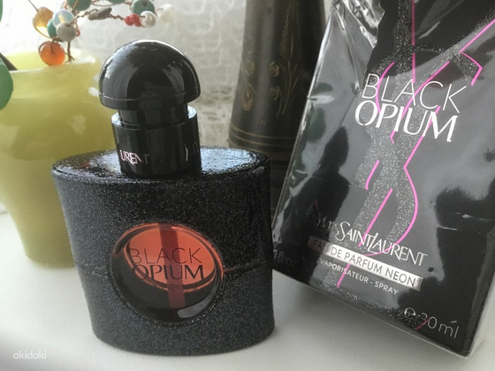 Black Opium eau de Parfum Neon 28/30 мл