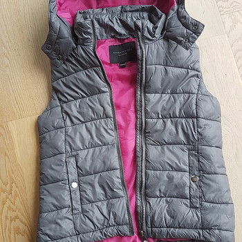 Laste soe vest suurus140/146