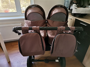 Двойные коляски (2 фото из 5)