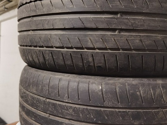 Michelin 235/45 r18