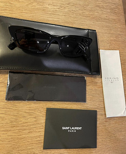 Saint Laurent (2 фото из 3)
