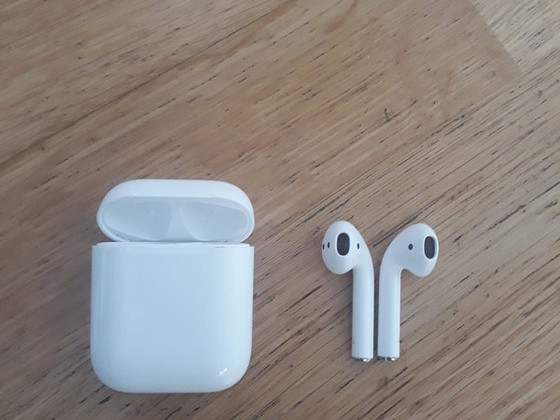 Airpods 2 (Оригинал)