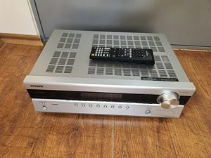 Onkyo HT-R538 Audio Video Receiver (2 foto / 3)
