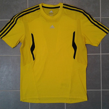 Adidas spordisärk S