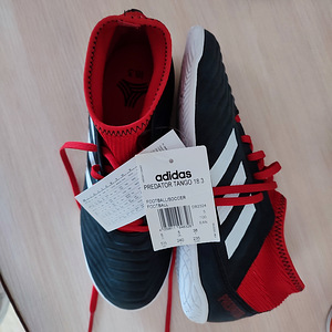 Footsaal. Adidas Predator Tango 38 suurus (1 foto / 2)