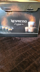 Nespresso Creatista Plus (1 foto / 7)