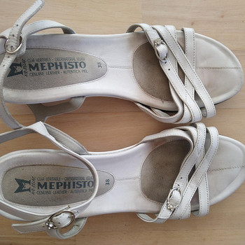 Lahtised kingad Mephisto nr. 38