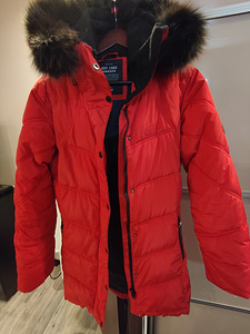 Продам зимнее пальто (1 фото из 2)