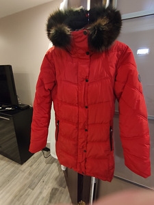 Продам зимнее пальто (2 фото из 2)