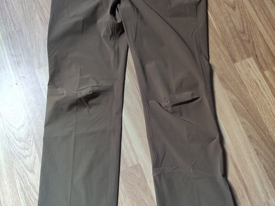 Uued matkapüksid 33/32