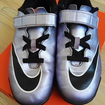 Футбольные бутсы Nike mercurial p.35