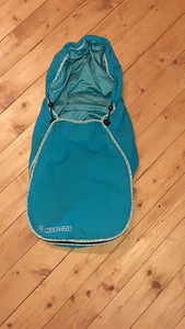 Maxi Cosi Pepple Plus + колеса (5 фото из 5)