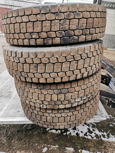 205/75 R17.5 резина (1 фото из 1)