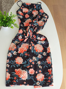 FLORAL PENCIL DRESS (1 foto / 5)