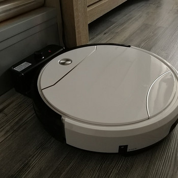 ROBOTTOLMUIMEJA / ROBOT VAAKUMIPESU