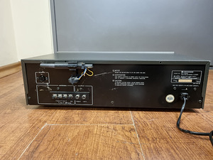 Kenwood KT-500 AM/FM Stereo Tuner (3 фото из 3)
