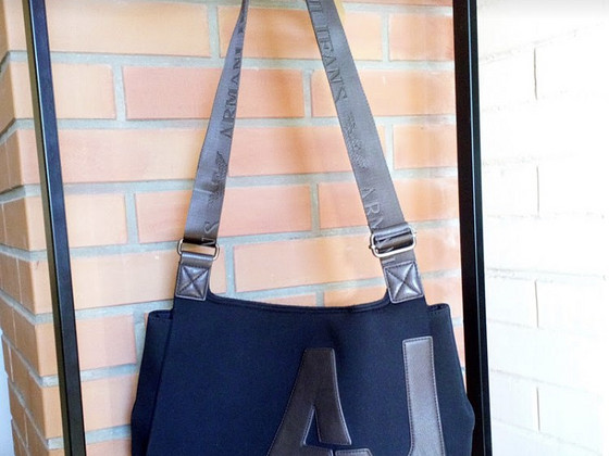 Оригинальная сумка Armani
