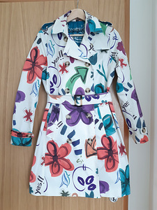 Uueväärne Desigual trench mantel, vihmamantel (3 foto / 4)
