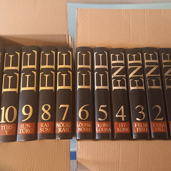 Müüa Ene 1-10 raamatut