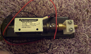 12V Соленойдный замок (3 фото из 3)