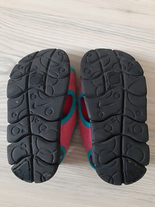 Nike plätud/sandaalid s24-25 (4 foto / 4)