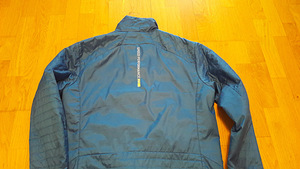 Легкая куртка HellyHansen (1 фото из 2)