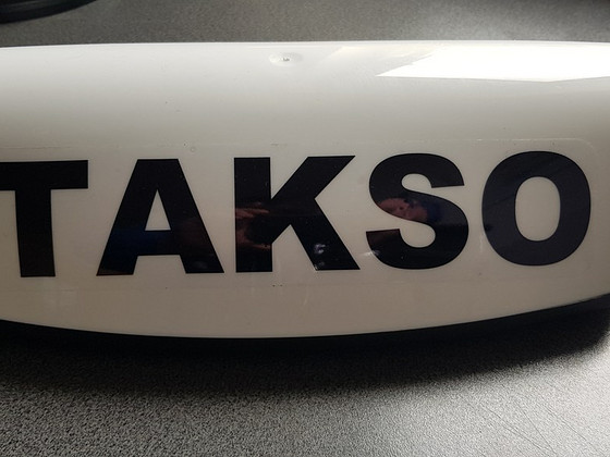 Плафон такси