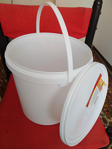 10L kaanega toiduämber (1 foto / 1)