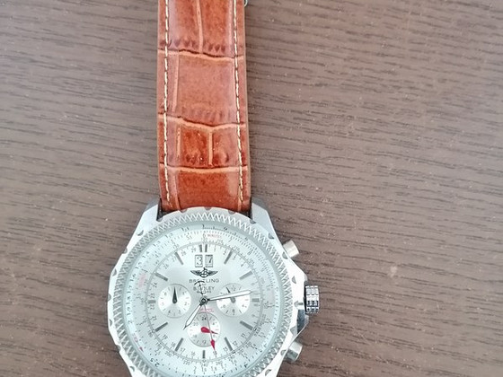 Продам наручные часы