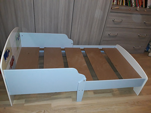 Lastevoodi (1 foto / 2)