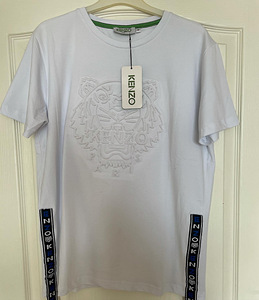 Kenzo (1 foto / 2)