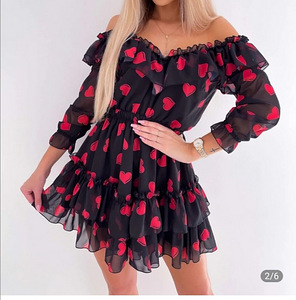 Новое платье (3 фото из 3)