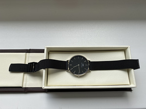 Daniel Wellington (2 фото из 3)