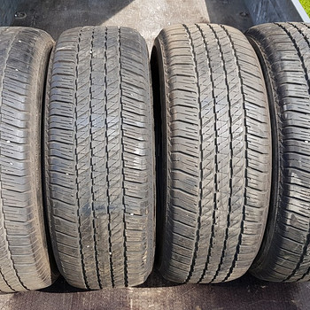 Bridgestone Dueler H / T 265/60 R18 остаток 8-9мм