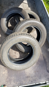 Bridgestone Dueler H/T 265/60 R18 jääk 8-9mm (2 foto / 2)