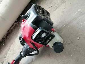 Hyundai, Ryobi, Weedeater trimmer ja Steel mootorsaag (3 фото из 8)