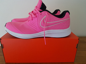 Женско-подростковая обувь NIKE "STAR RUNNER 2.0" (6 фото из 8)