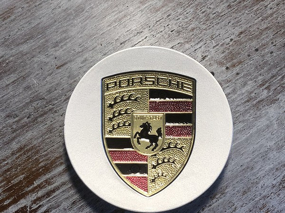 Porsche veljekapslid 76MM Silver/Gold