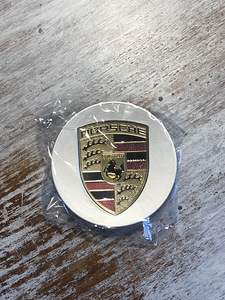 Капсулы porsche 76MM Silver / Gold (2 фото из 4)